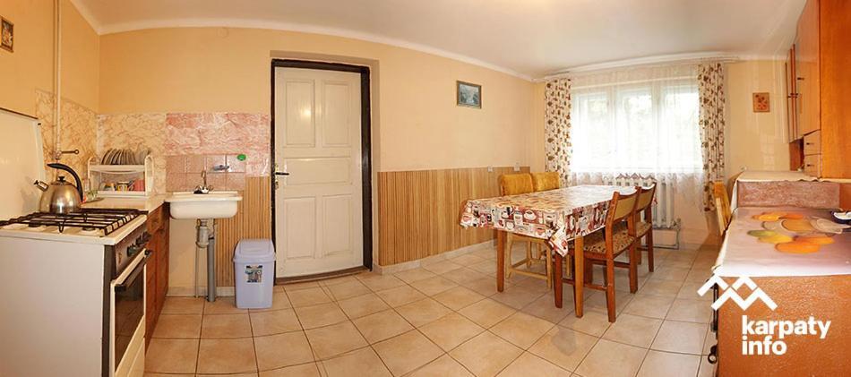 Садиба В Катерини Volovets Exterior photo